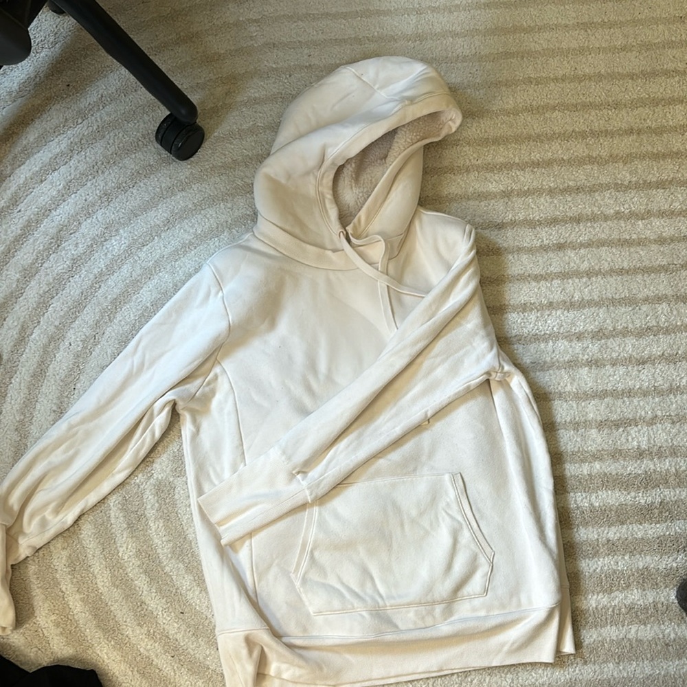 Alo fleece lined sweatshirt
